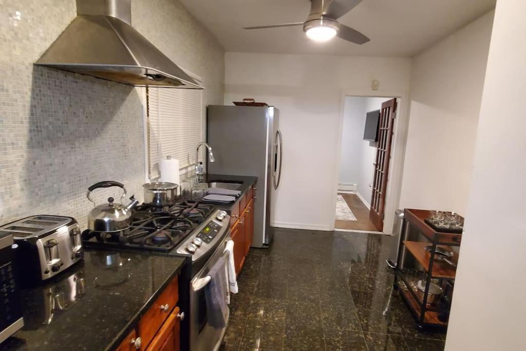 Quiet 3 Bedroom Apartment In Private Home 뉴욕 외부 사진