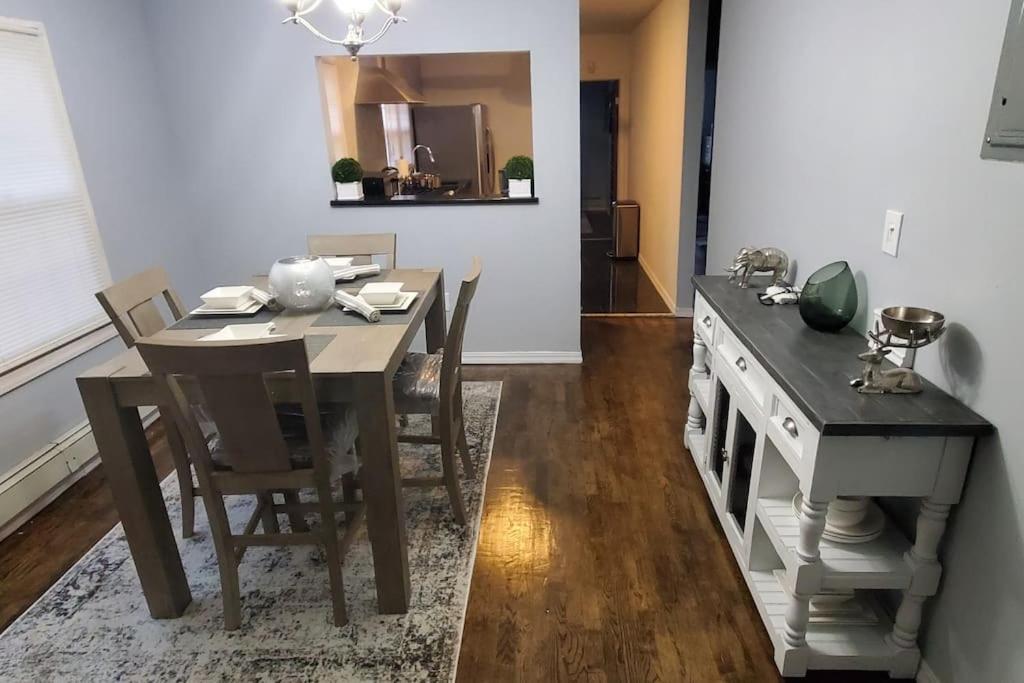 Quiet 3 Bedroom Apartment In Private Home 뉴욕 외부 사진